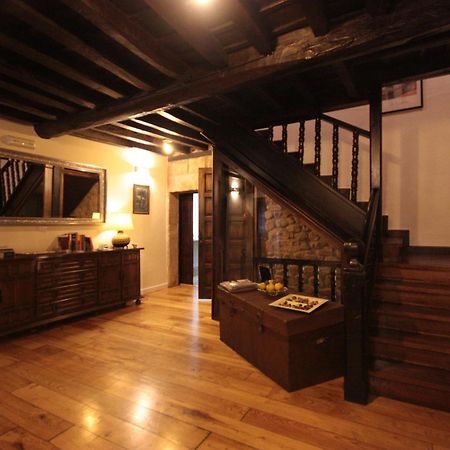 Apartamentos Santa Lucia Cabezón de la Sal Esterno foto