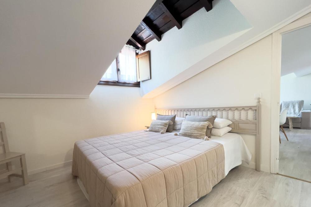 Apartamentos Santa Lucia Cabezón de la Sal Esterno foto